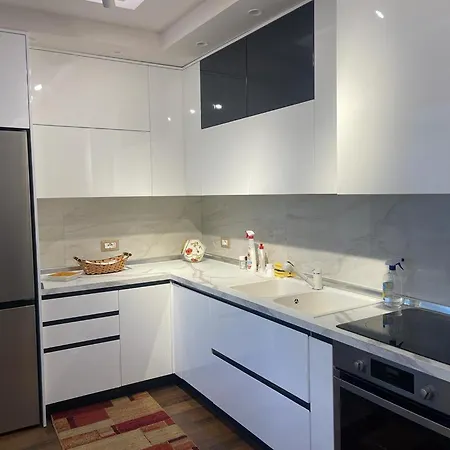Ambassador Hospitality Τίρανα